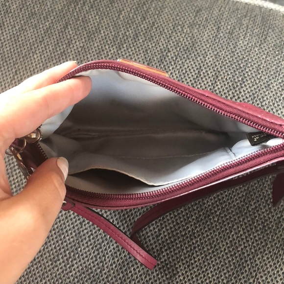 Red coach wristlet - Picture 2 of 2